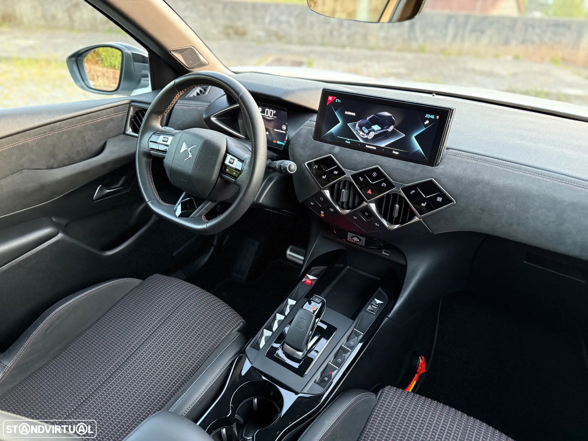 DS DS3 Crossback E-TENSE PERFORMANCE LINE - 18