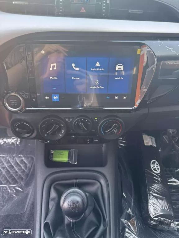 Toyota Hilux 4x4 Cabine Dupla Duty - 14