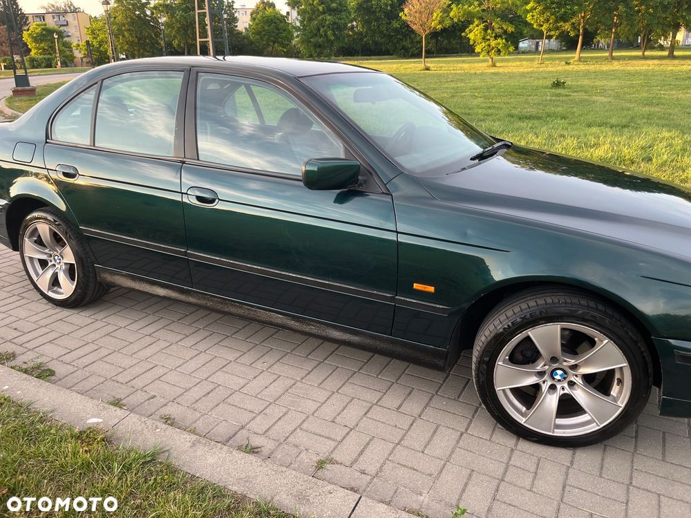 BMW Seria 5 - 8