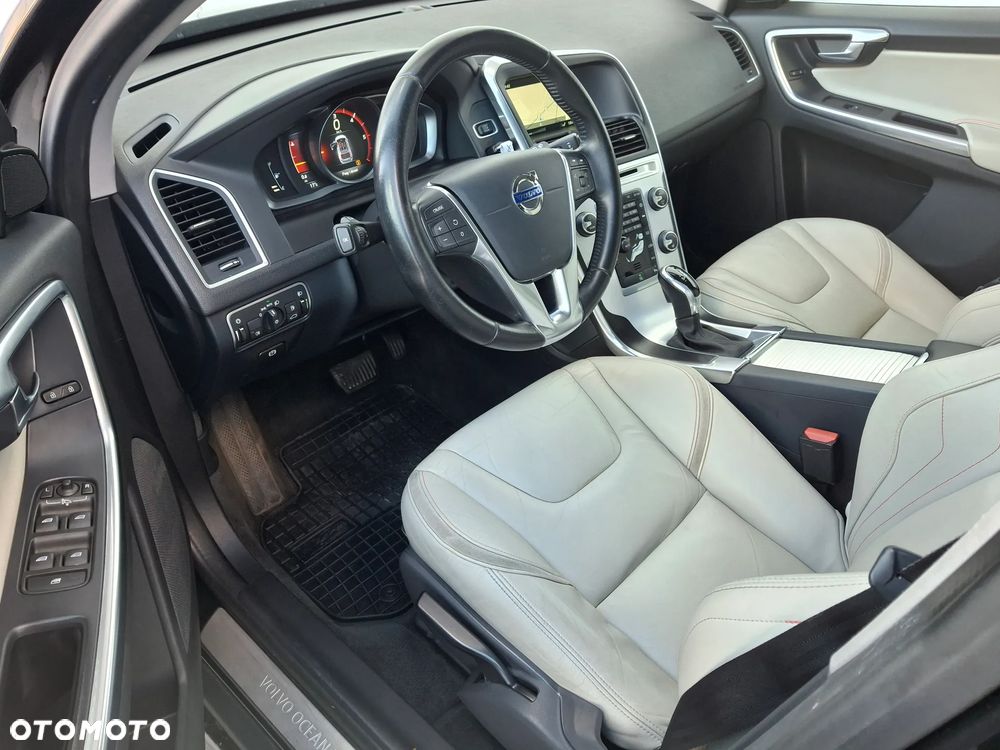 Volvo XC 60 D3 Geartronic Ocean Race - 25