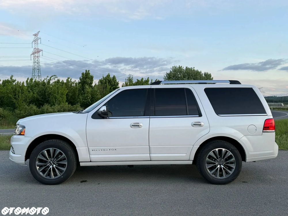 Lincoln Navigator - 1