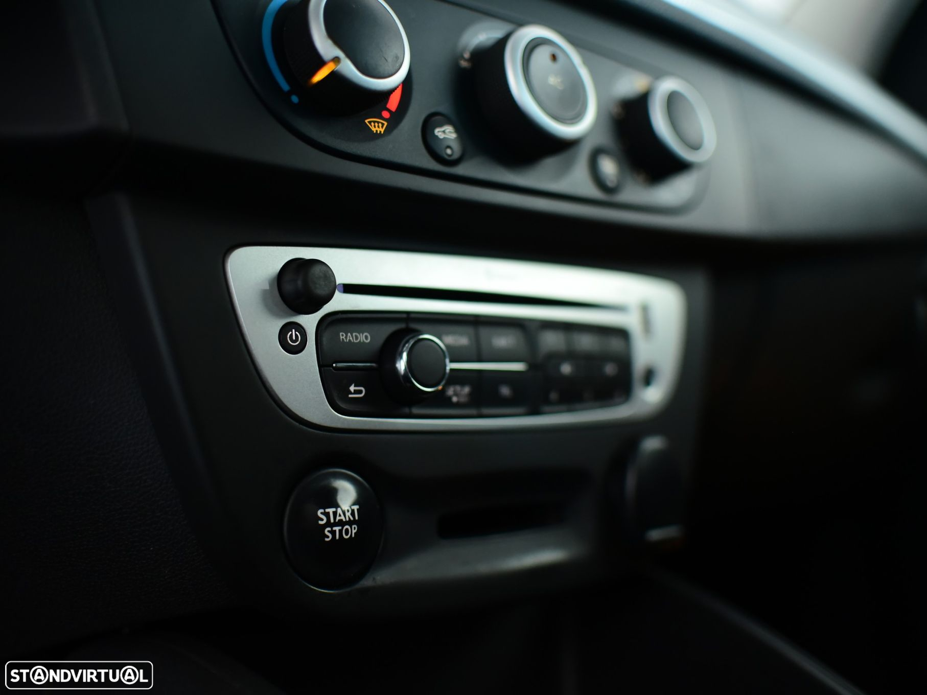 Renault Mégane Coupe - 18