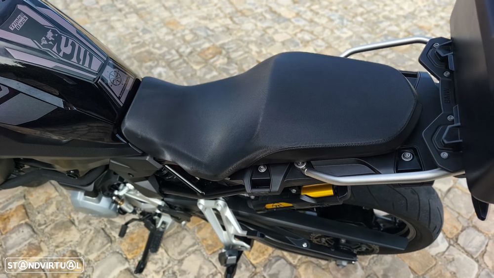 BMW F 750 GS BMW F750 GS Triple Black 10.600km - 15