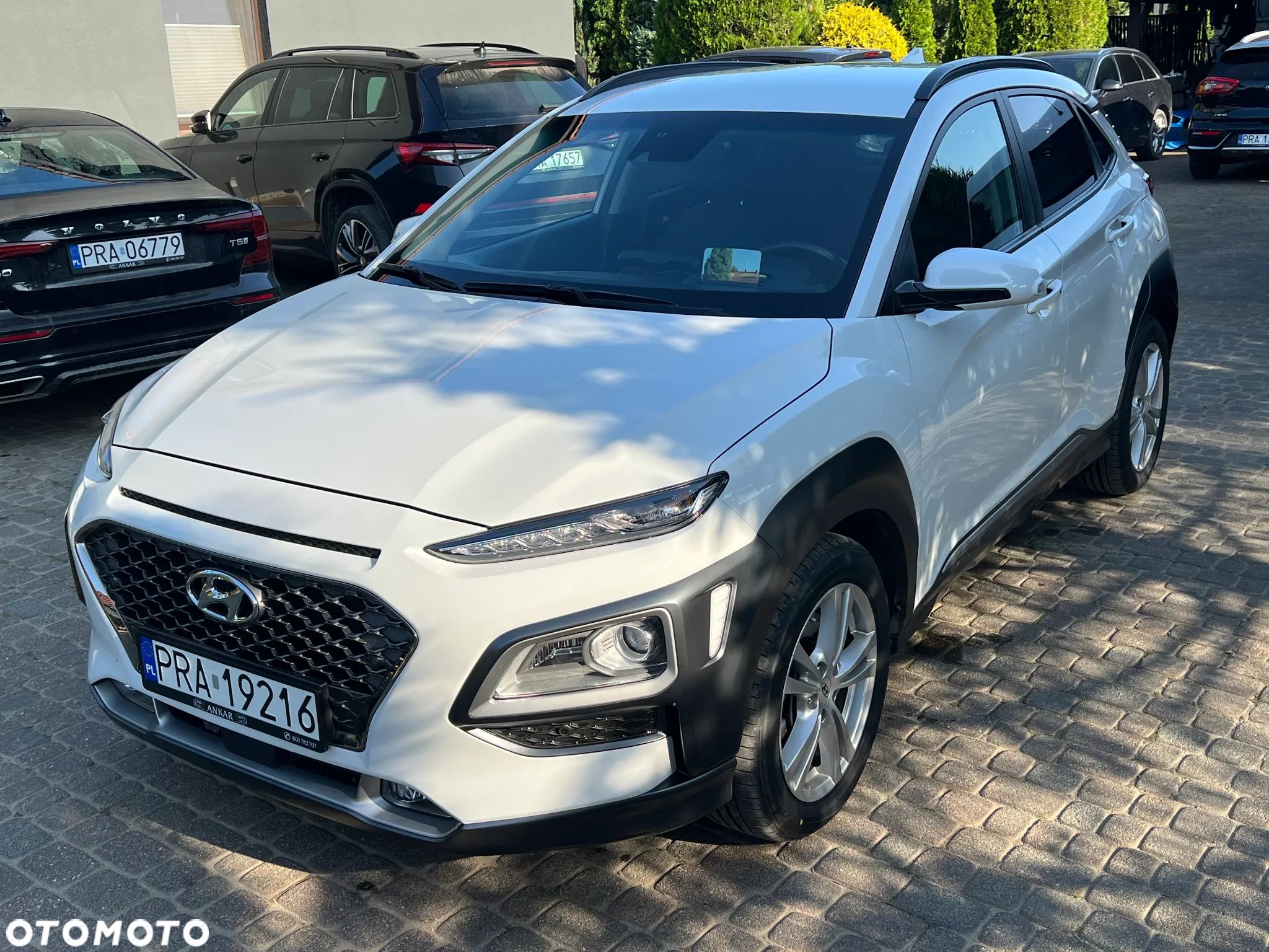 Hyundai Kona 1.6 T-GDI DCT 4WD Premium - 1
