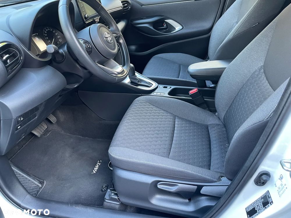 Toyota Yaris Hybrid 1.5 Comfort - 12