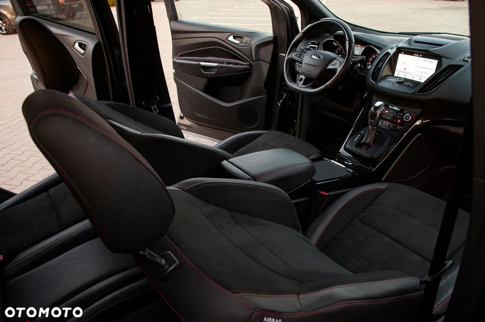 Ford Kuga 1.5 EcoBoost AWD ST-Line ASS - 20