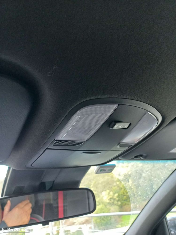 Hyundai Kauai 1.6 CRDi Premium - 10