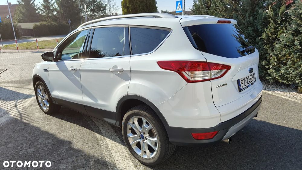 Ford Kuga 2.0 TDCi 4WD Titanium Plus - 3