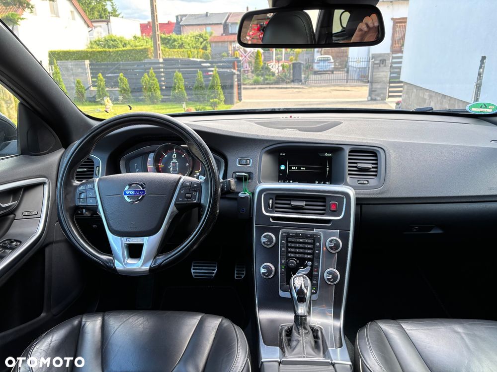 Volvo V60 D5 Geartronic RDesign - 7