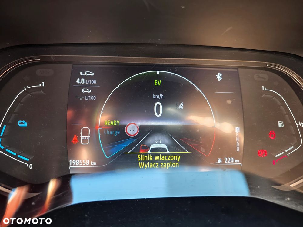 Renault Arkana E-TECH 145 INTENS - 9