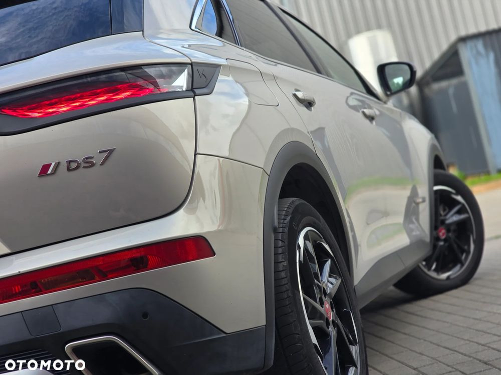 DS Automobiles DS 7 Crossback 1.6 E-Tense Performance Line + - 9