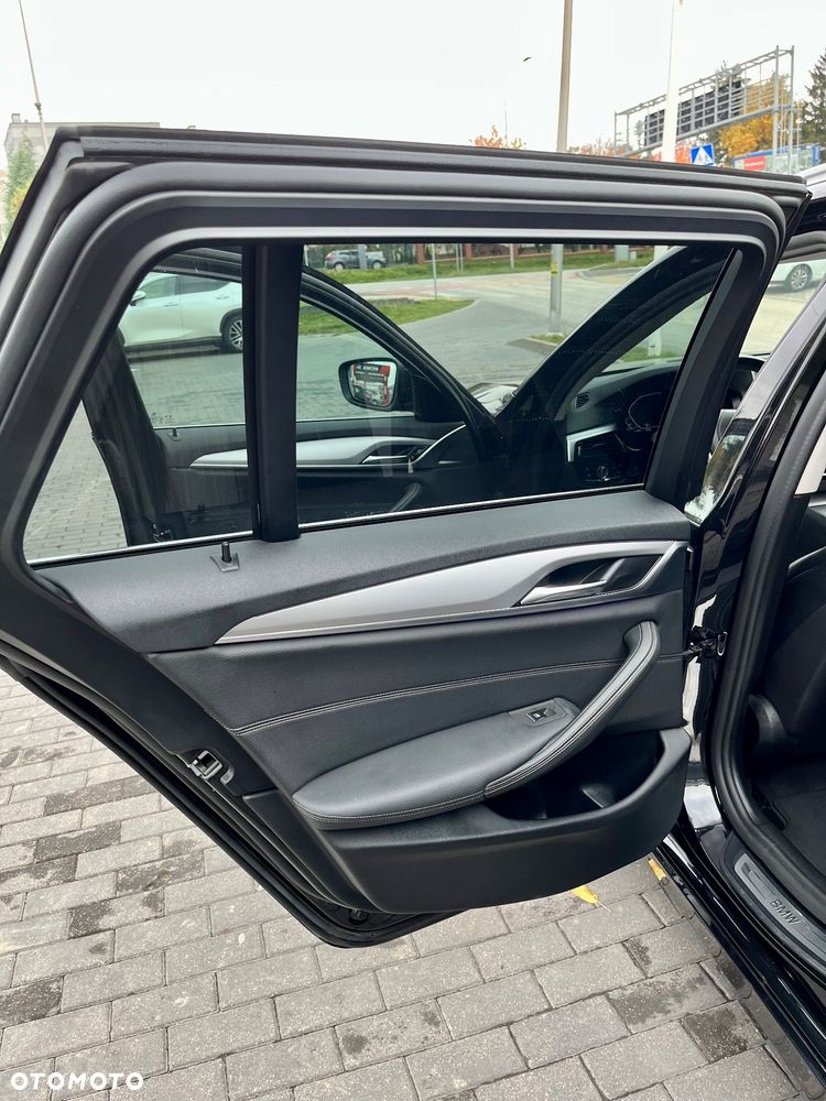 BMW Seria 5 - 19