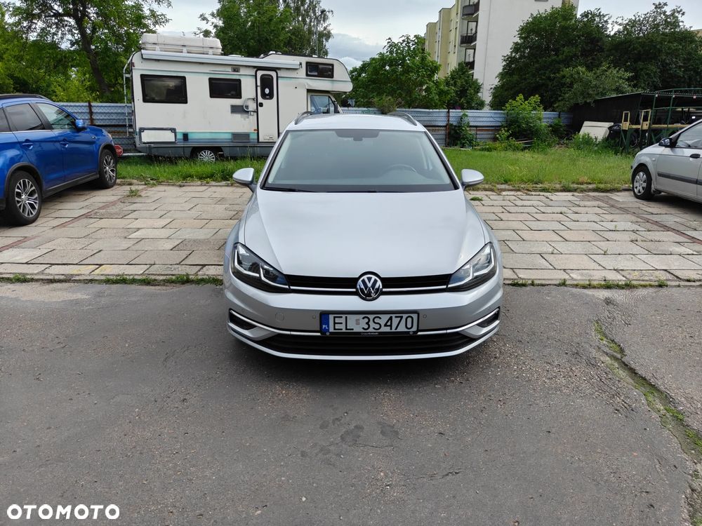 Volkswagen Golf - 3
