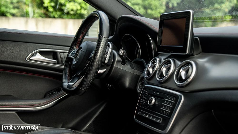 Mercedes-Benz CLA 200 d Shooting Brake AMG Line Aut. - 25