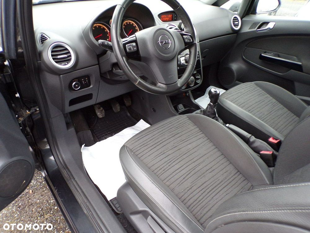 Opel Corsa - 17