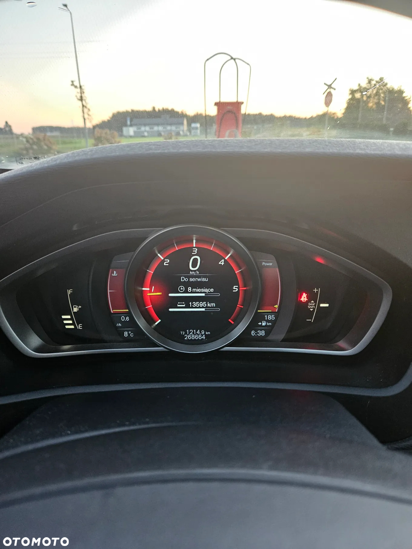 Volvo V40 D2 Kinetic - 13