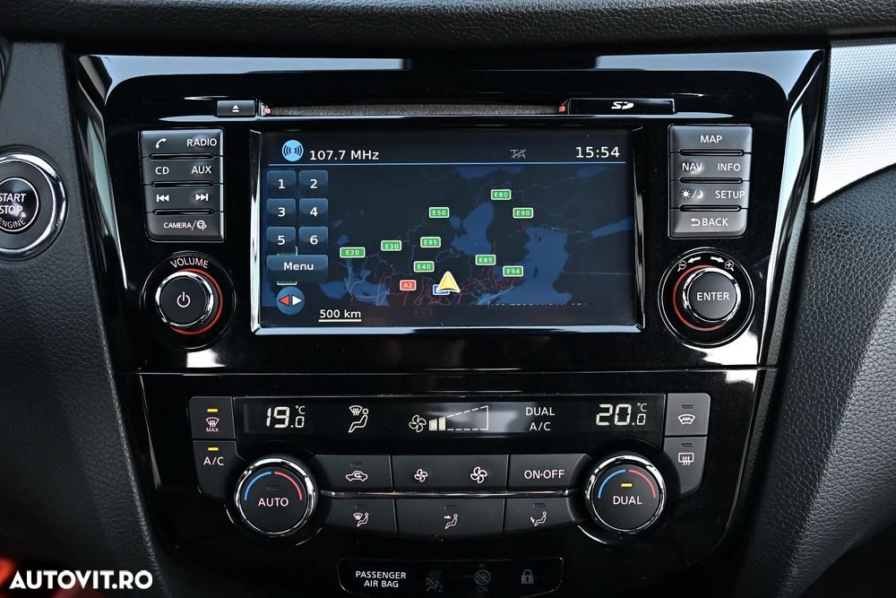 Nissan Qashqai 1.6 DCI TEKNA+ - 13