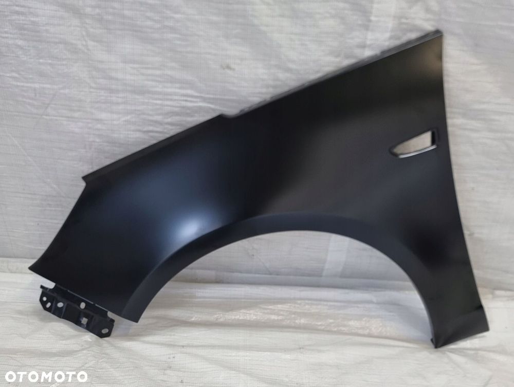 BŁOTNIK PRZEDNI LEWY OPEL ZAFIRA C 13355187 NOWY ORYGINAŁ
