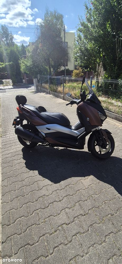 Yamaha X-max - 8