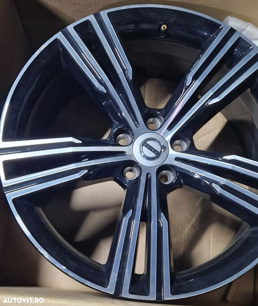 Volvo XC 60 B4 D AWD Geartronic RDesign - 14