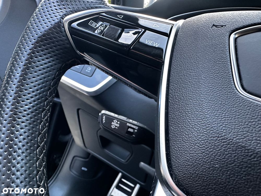 Audi A6 Avant 55 TFSI e quattro S tronic sport - 36