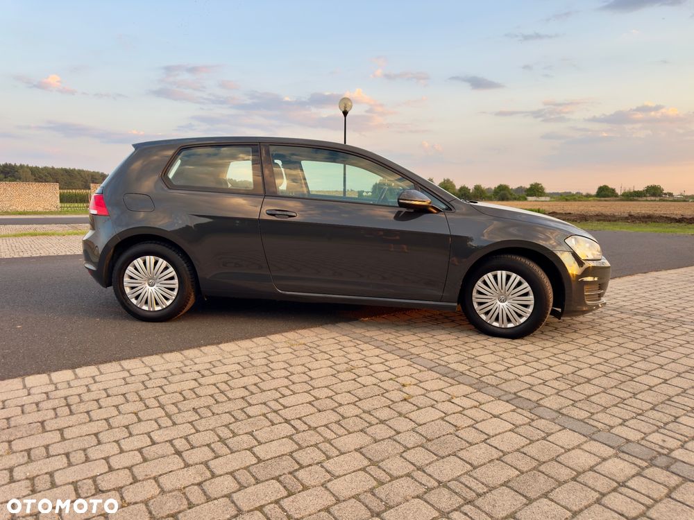 Volkswagen Golf 1.2 TSI BMT Trendline - 4
