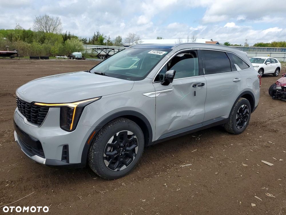 Kia Sorento - 2