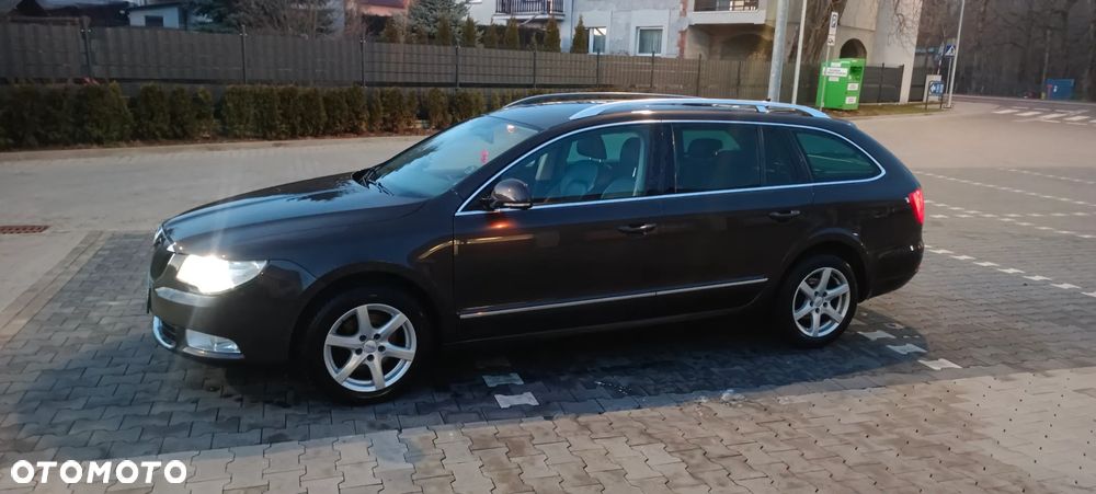 Skoda Superb 1.8 TSI Platinum DSG - 2