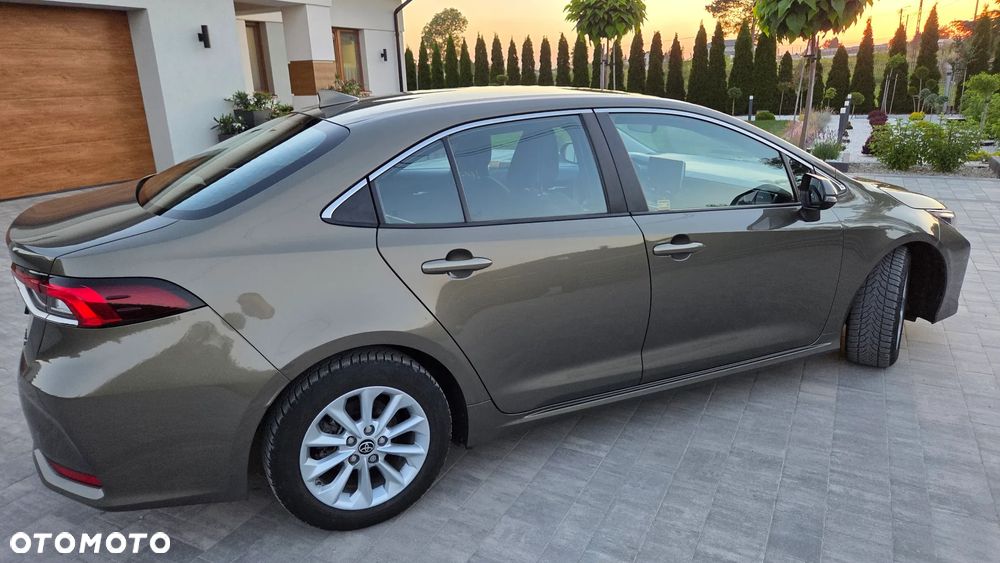 Toyota Corolla 1.8 Hybrid Comfort - 9