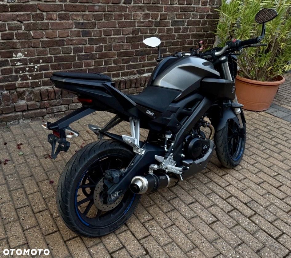 Yamaha MT - 6