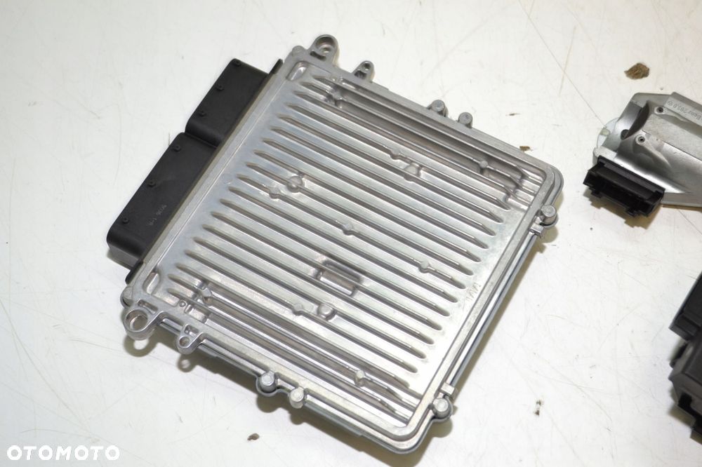 MERCEDES W211 KOMPUTER STEROWNIK SILNIKA ZESTAW DO ODPALENIA A6421500191 - 8