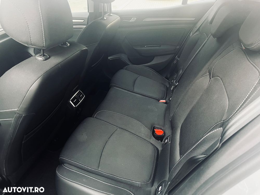 Renault Megane BLUE dCi 115 EDC EQUILIBRE - 13