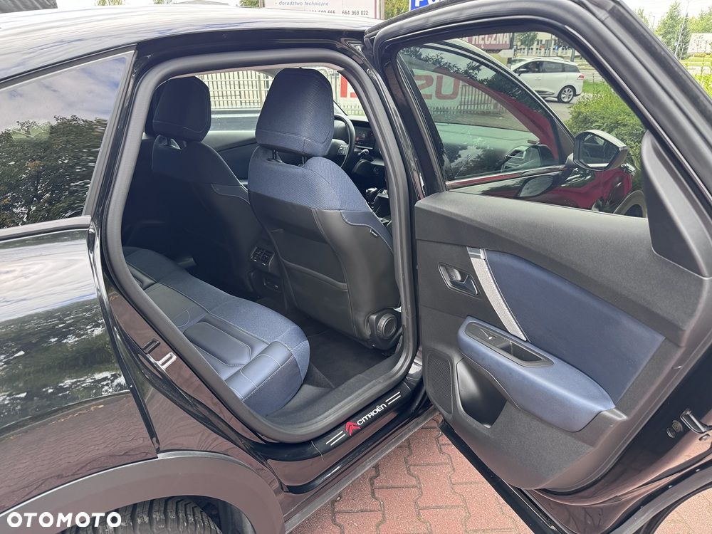 Citroën C4 1.2 PureTech Shine S&S - 18