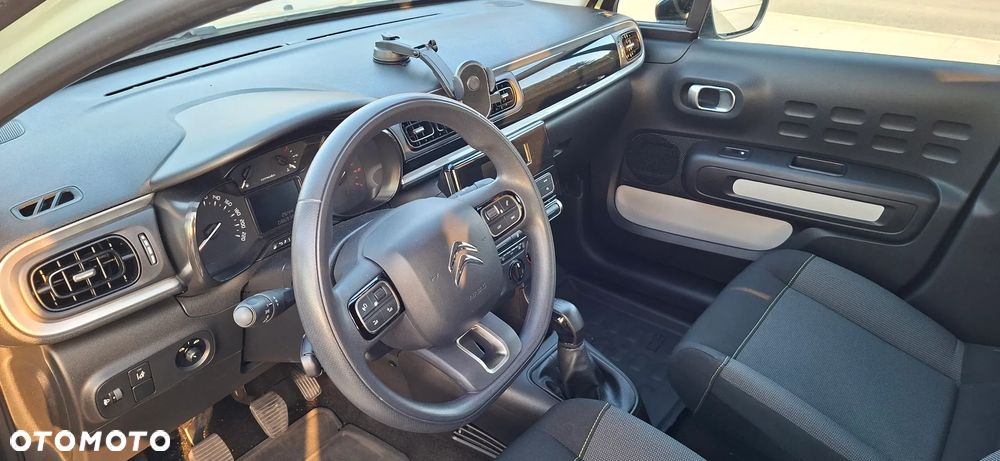 Citroën C3 Pure Tech 82 FEEL - 17