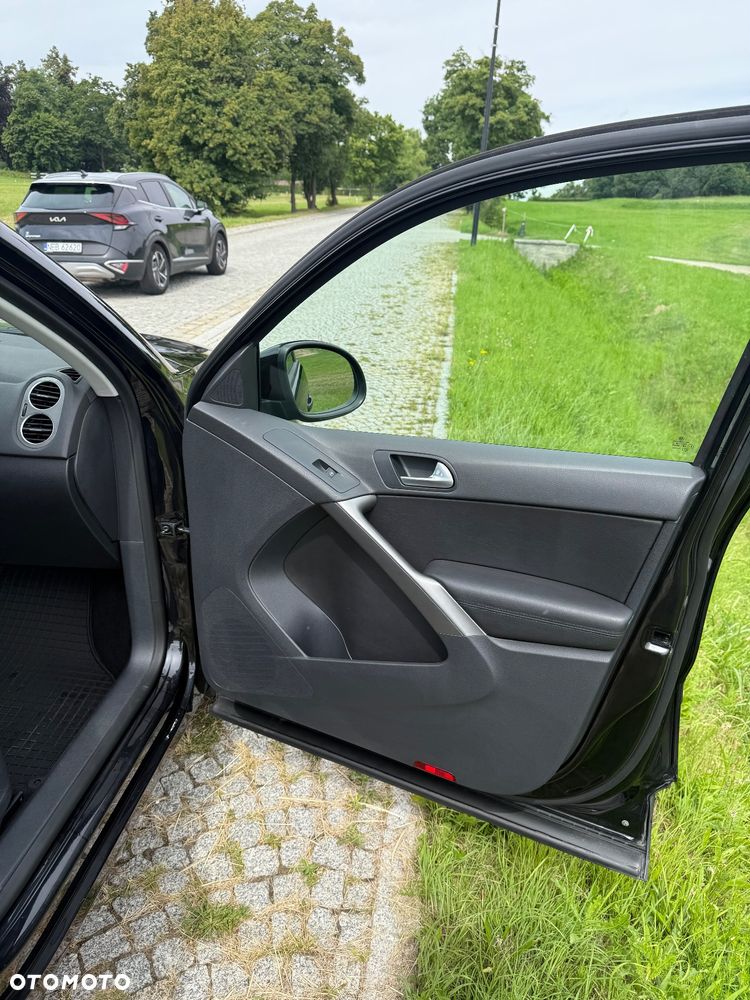 Volkswagen Tiguan 1.4 TSI Sport&Style - 17