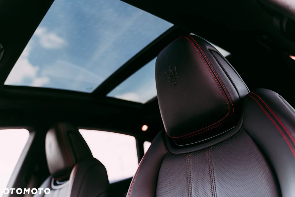 Maserati Levante S - 12