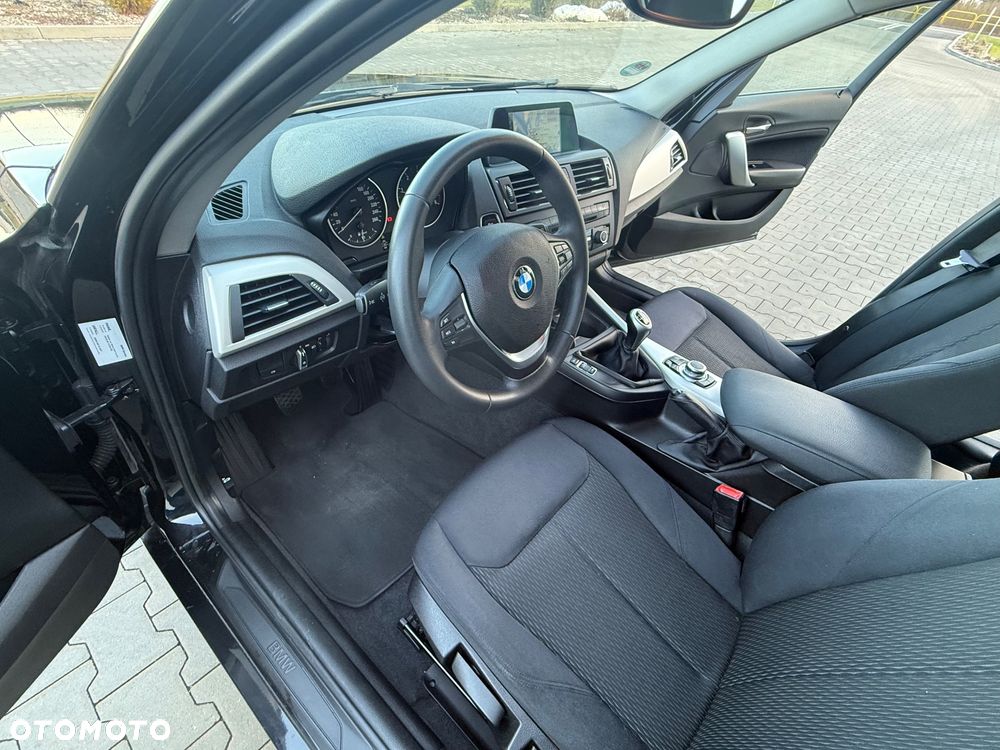 BMW Seria 1 118d - 8