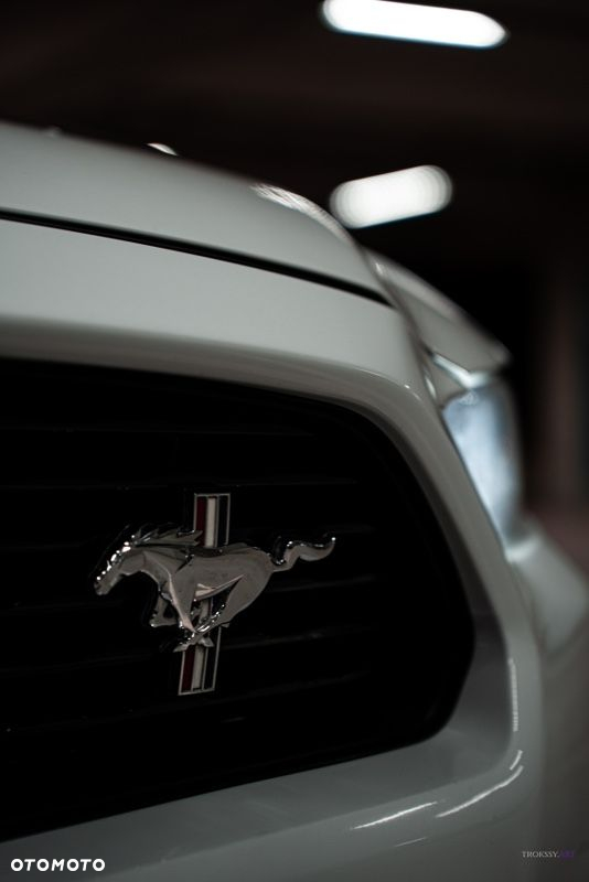 Ford Mustang 5.0 V8 GT - 11