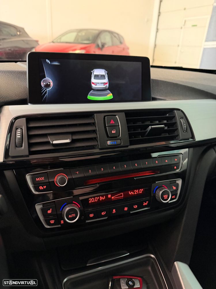 BMW 420 d Sport Line - 18