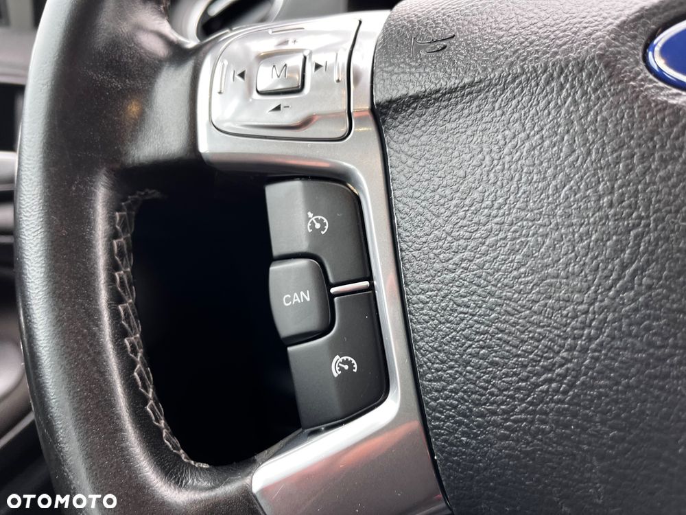 Ford S-Max 1.6 T Titanium - 38