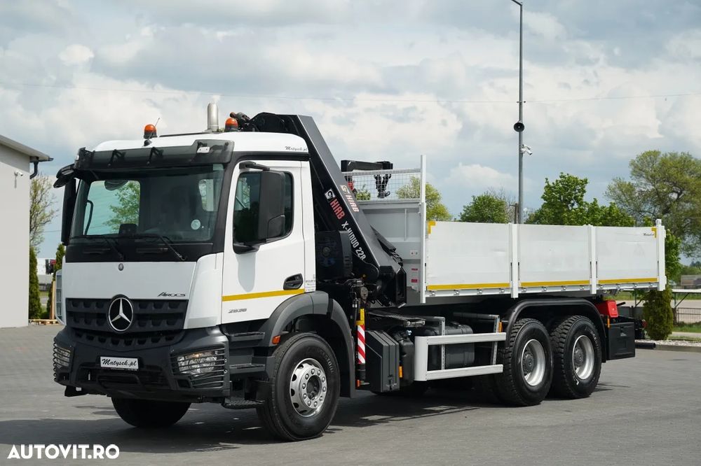 Mercedes-Benz AROCS 2636 / 6X4 / BASCULATOR / + HIAB X-HIDUO 228 E-3 HDS / TELECOMANDĂ / FURCĂ PENTRU PALEȚI / EURO 6 - 7