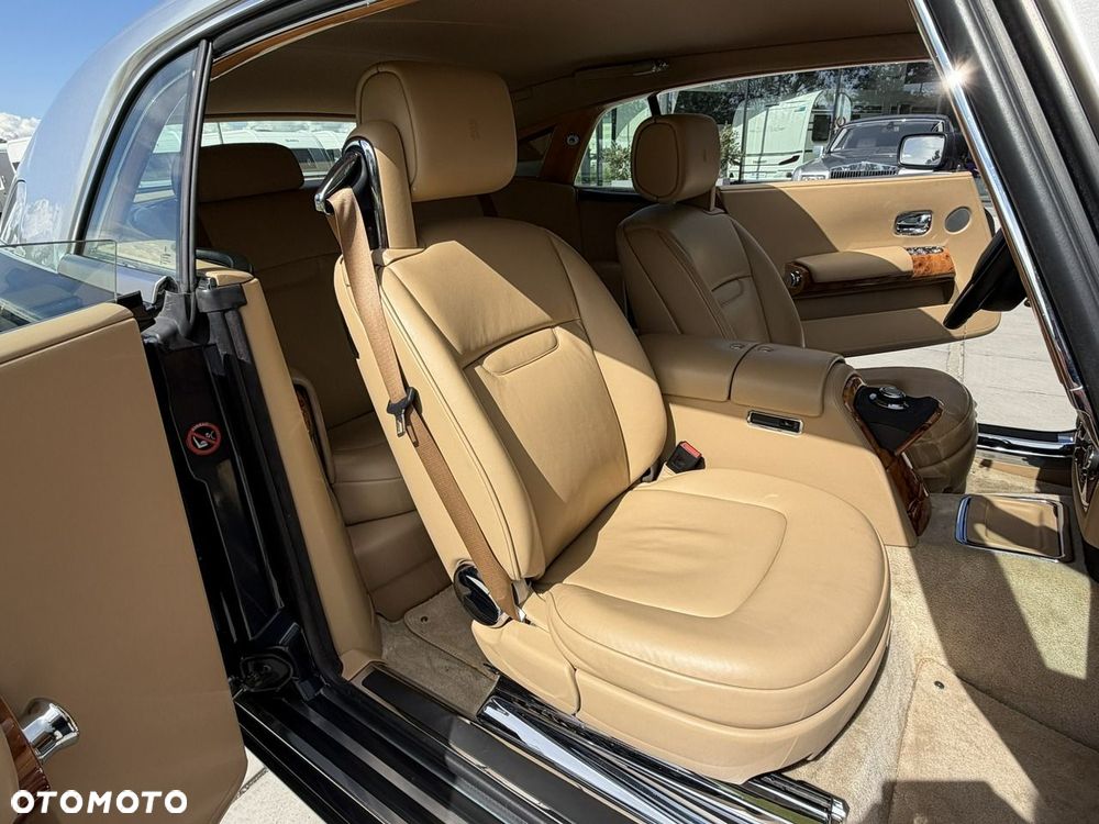 Rolls-Royce Phantom - 19