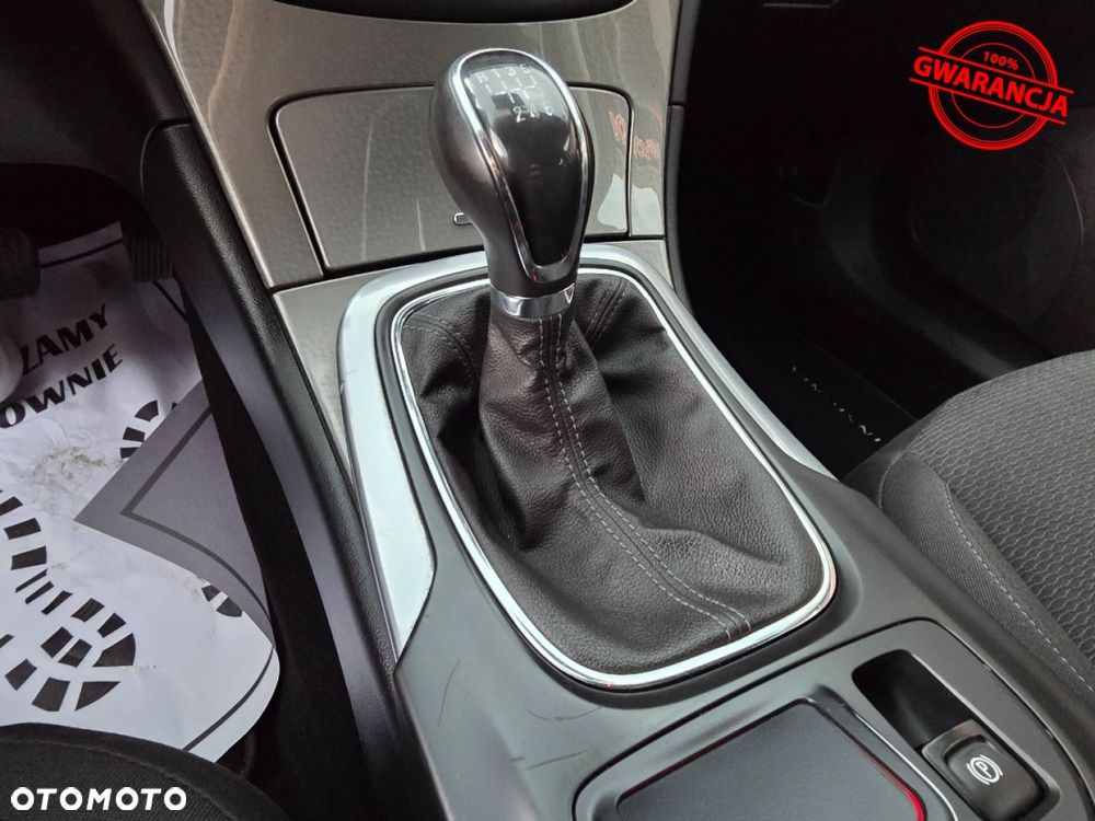 Opel Insignia - 21