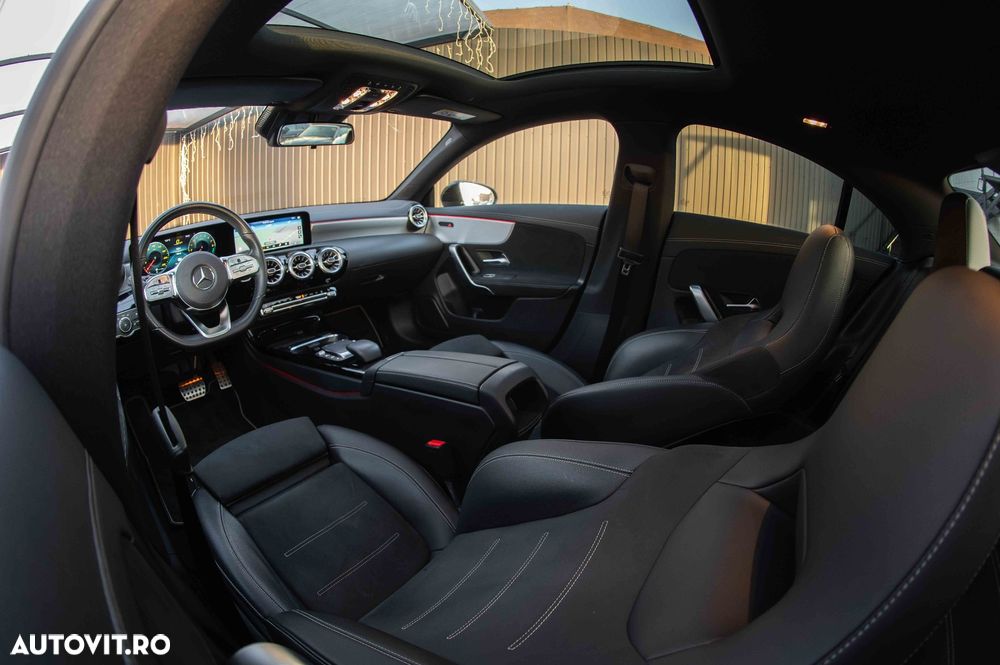 Mercedes-Benz CLA 250 e 8G-DCT AMG Line - 5