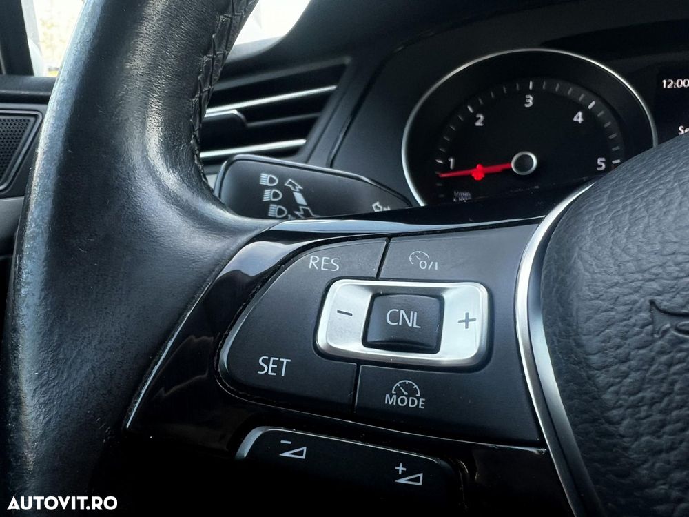 VOLKSWAGEN Passat 2015 — imagine 34