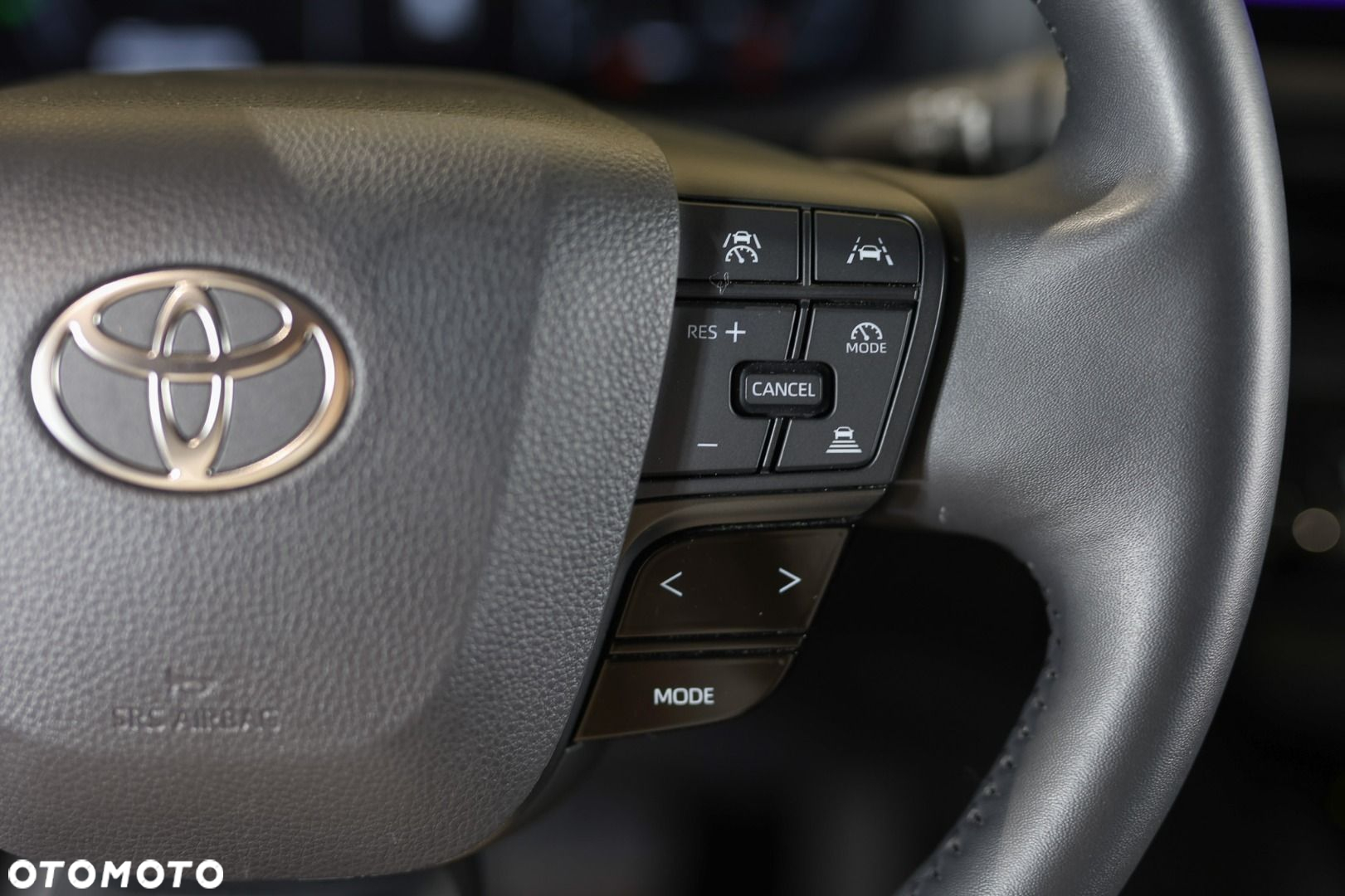 Toyota C-HR - 23