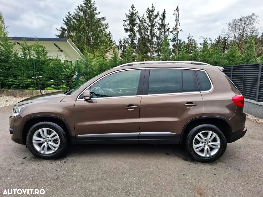 Volkswagen Tiguan 2.0 TDI SCR BlueMotion Technology Lounge Sport & Style - 13