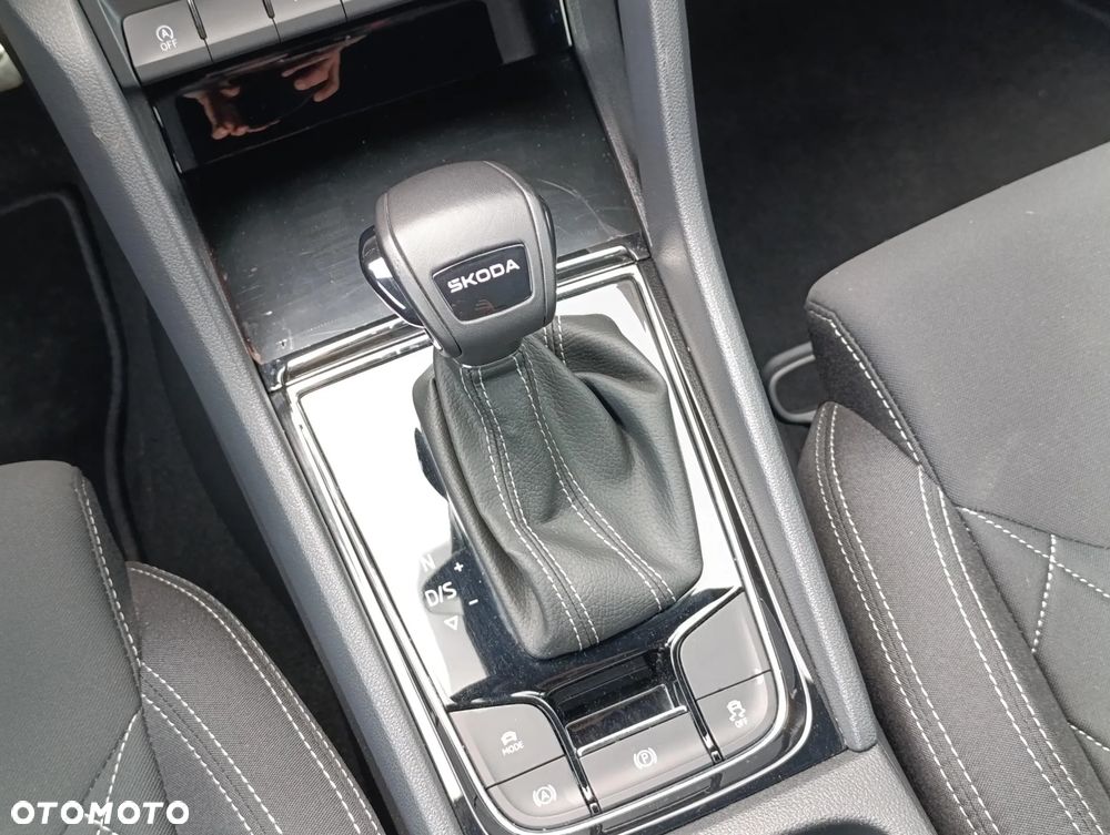 Skoda Karoq 1.5 TSI ACT Sportline DSG - 39