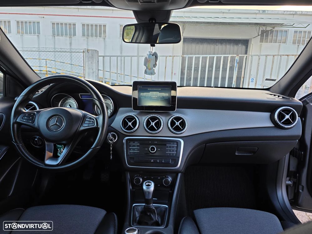 Mercedes-Benz GLA 180 CDI Urban - 6