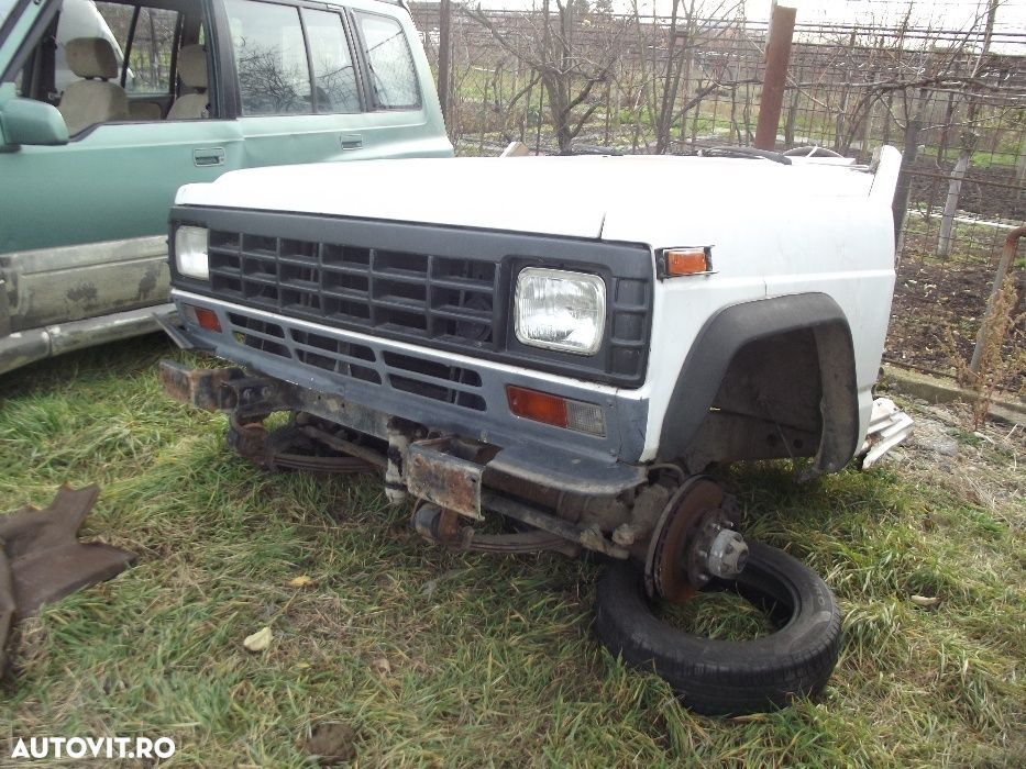 Dezmembrez Nissan Patrol 2.8 diesel motor cutie viteze hard top piese - 1